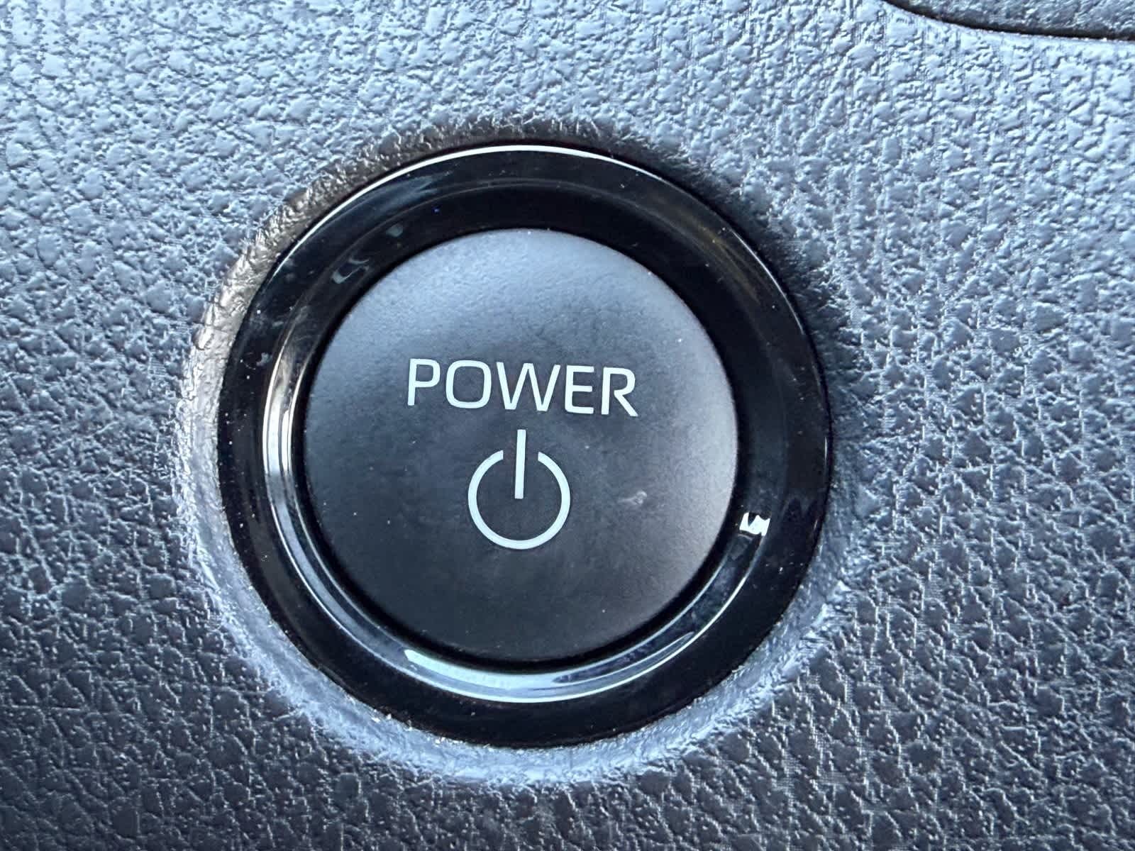 Thumbnail: 2025 Toyota Camry - 29