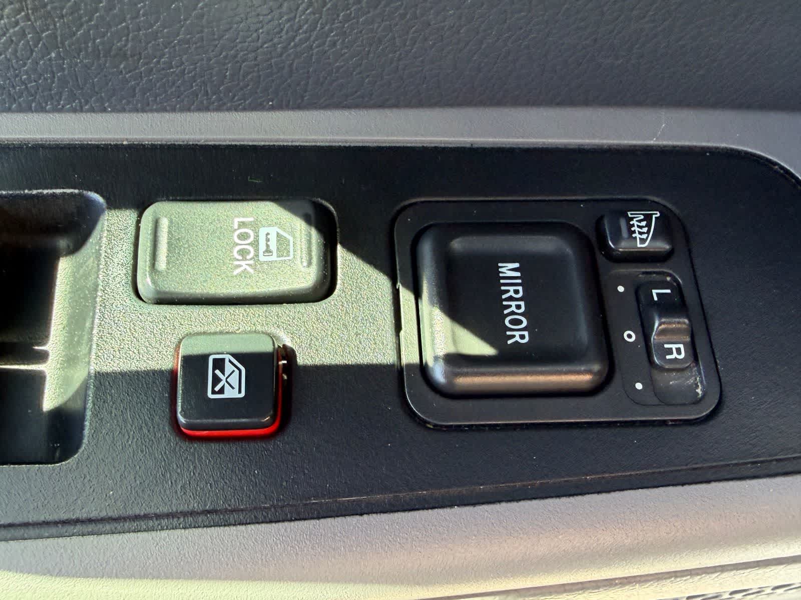 Thumbnail: 2011 Honda Ridgeline - 9