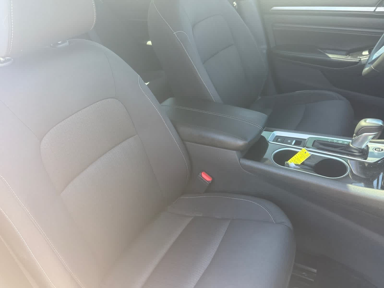 Thumbnail: 2022 Nissan Altima - 9