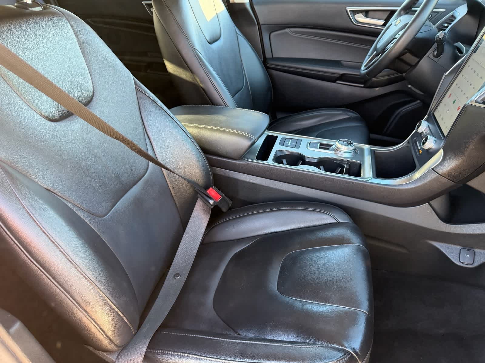 Thumbnail: 2022 Ford Edge - 11