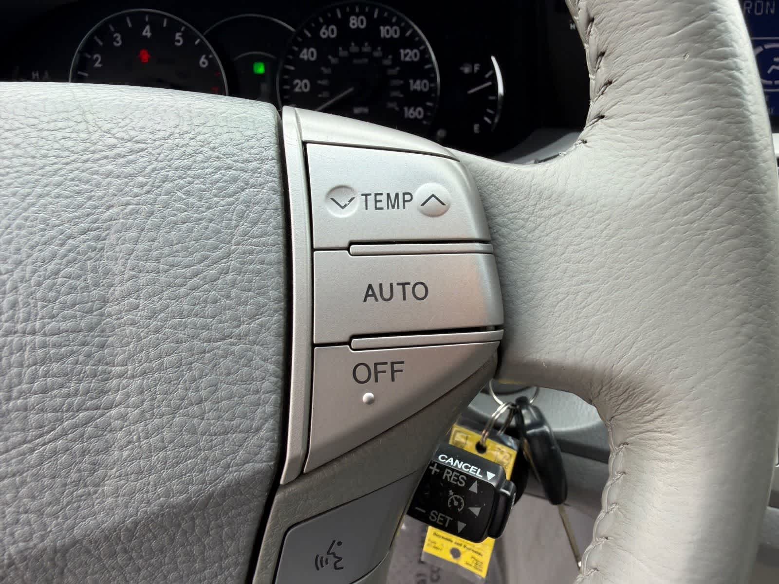 Thumbnail: 2008 Toyota Avalon - 20