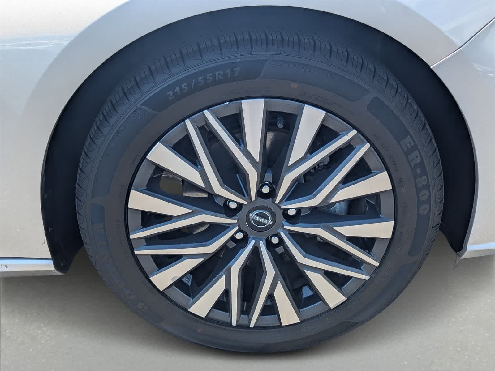 Thumbnail: 2024 Nissan Altima - 9