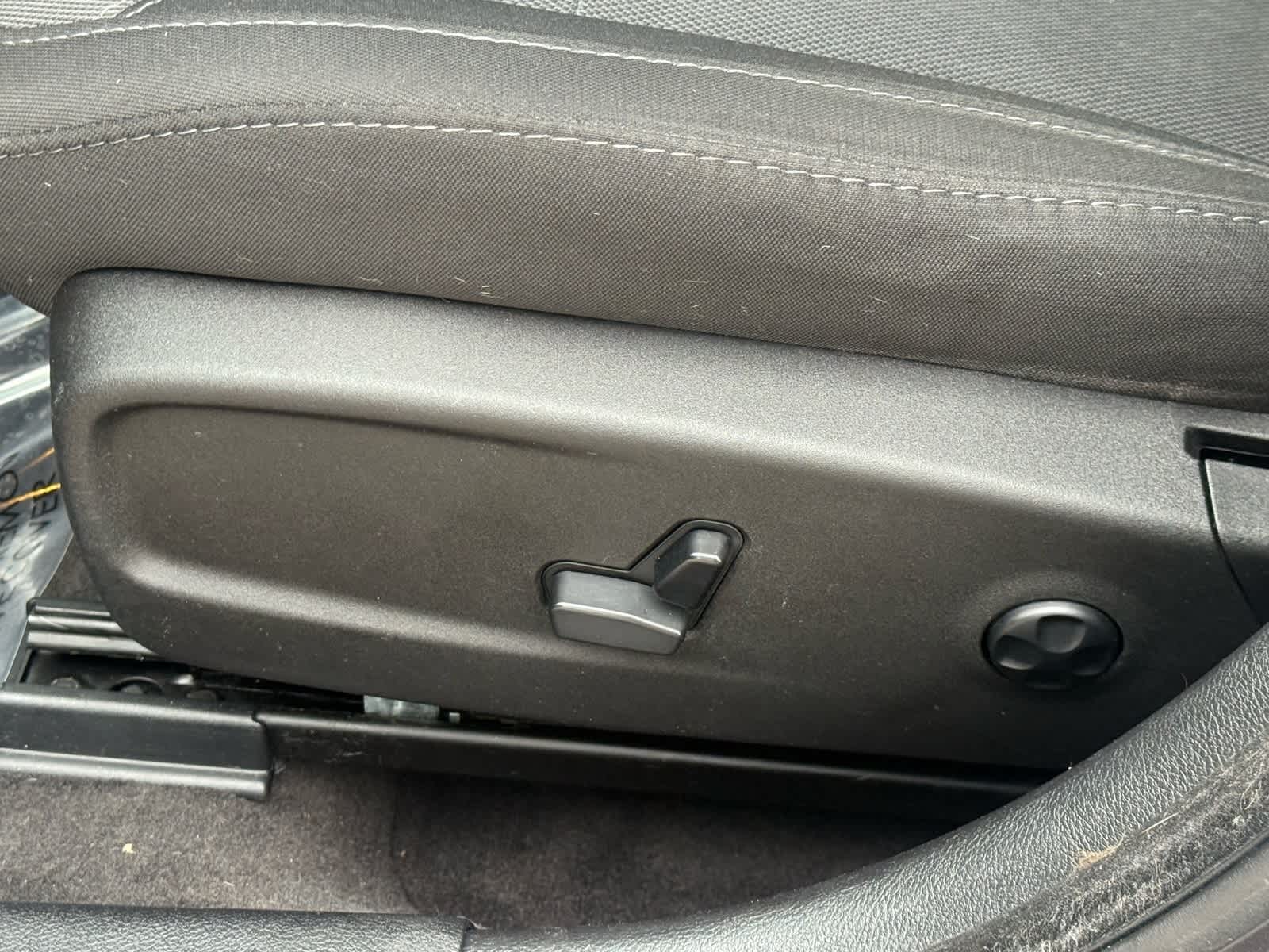 Thumbnail: 2016 Dodge Charger - 12