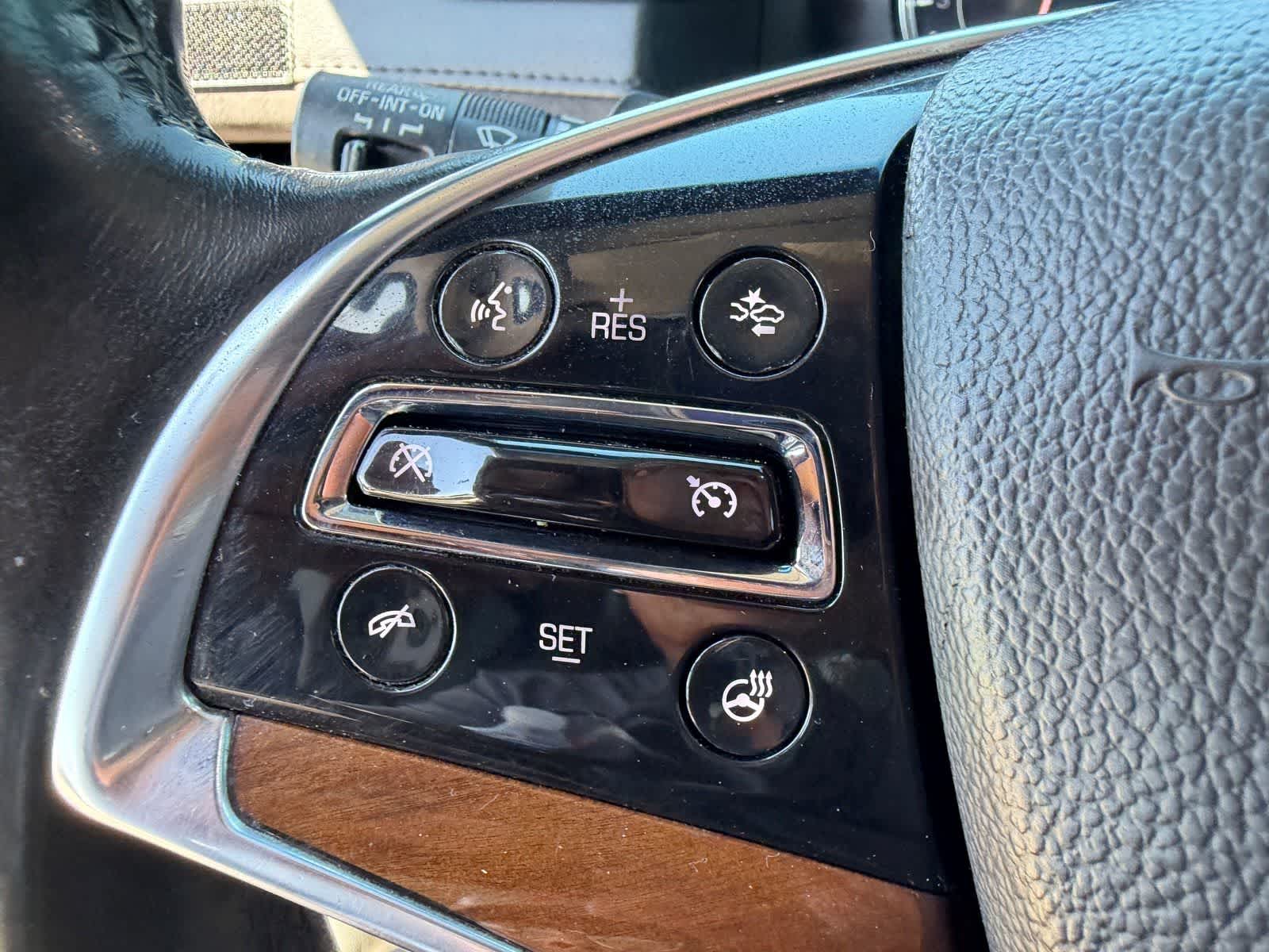 Thumbnail: 2016 Cadillac Escalade - 20