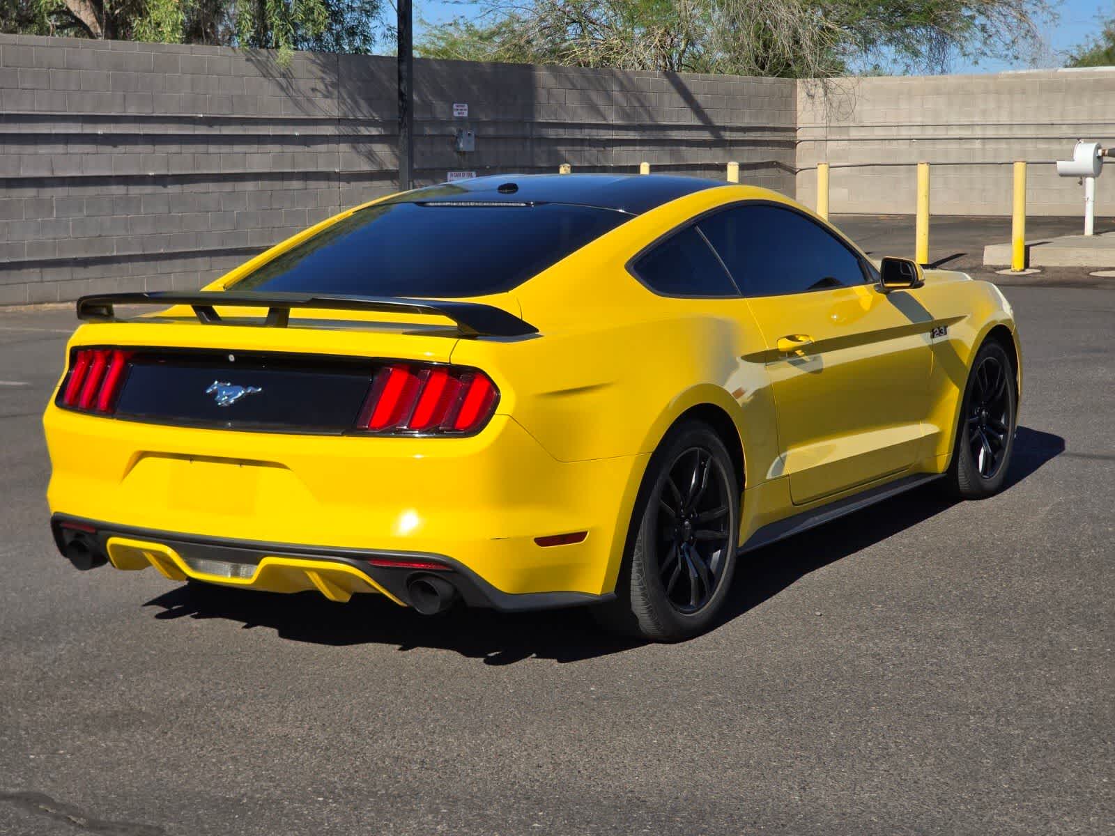 Thumbnail: 2016 Ford Mustang - 6