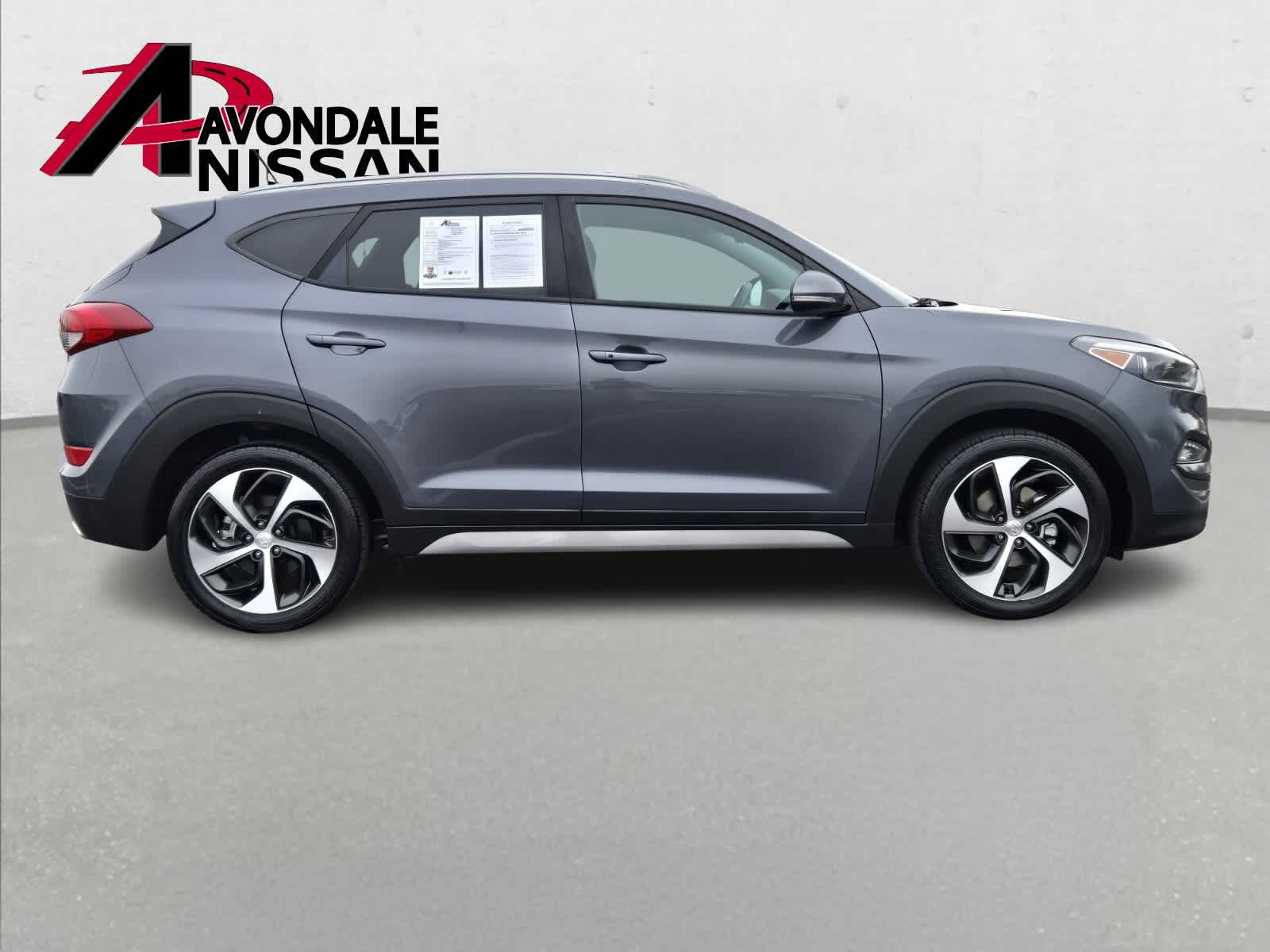 Thumbnail: 2017 Hyundai Tucson - 8