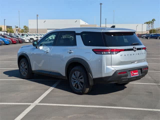 2025 Nissan Pathfinder S 4