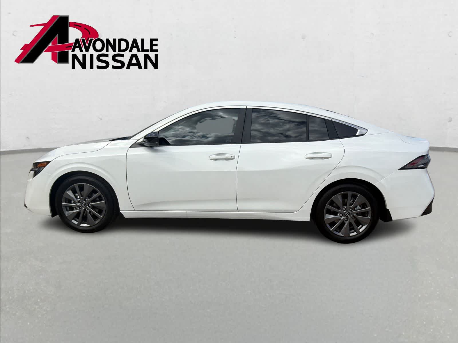 Thumbnail: 2026 Nissan Sentra - 3