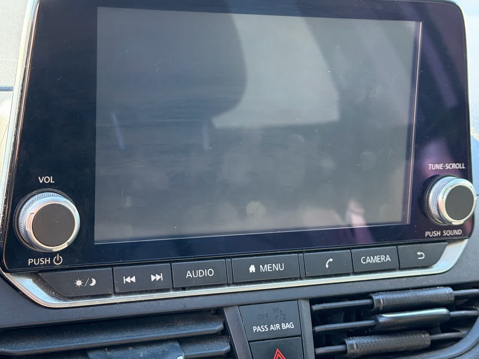 Thumbnail: 2020 Nissan Altima - 8