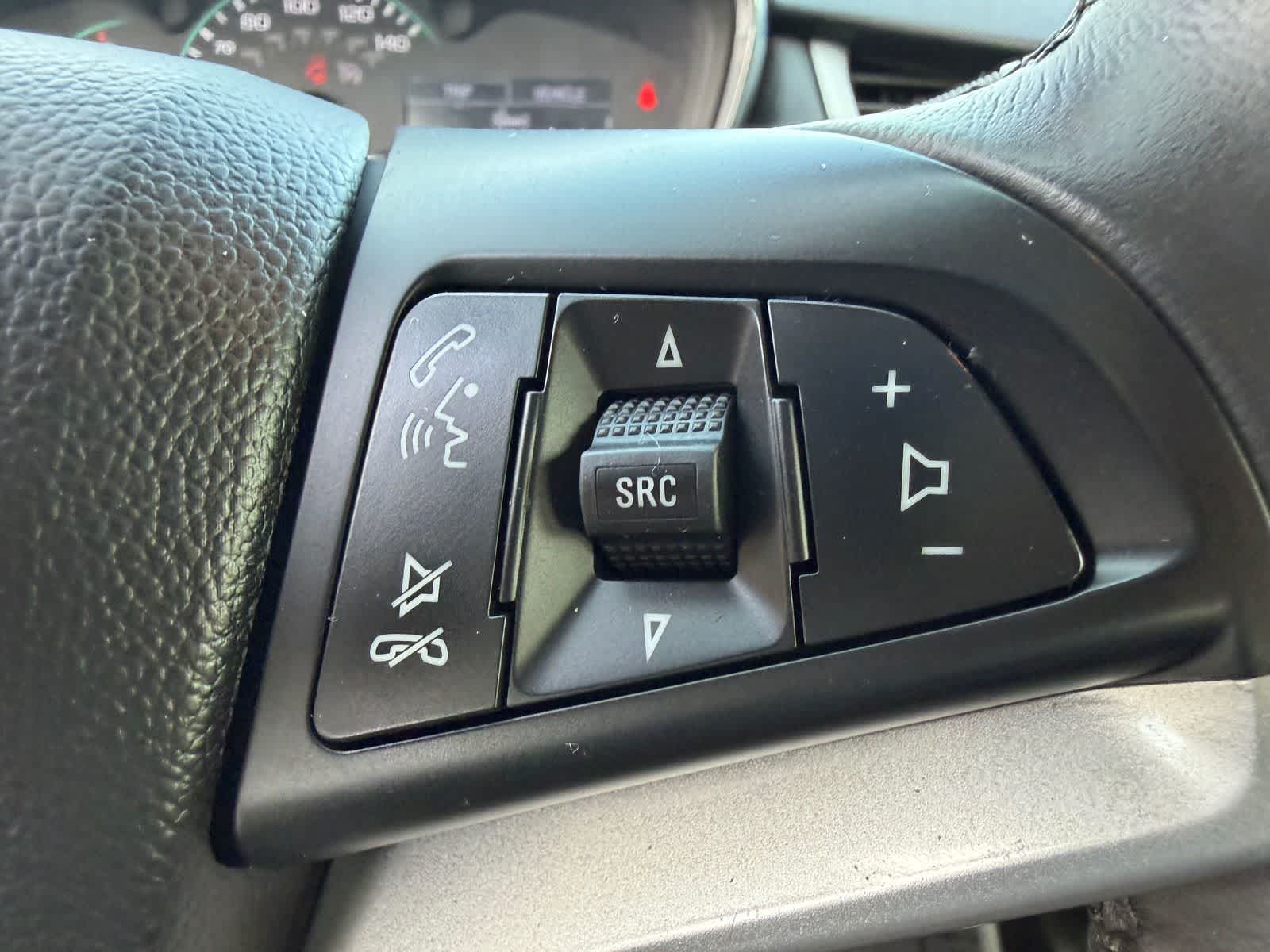 Thumbnail: 2021 Chevrolet Trax - 18