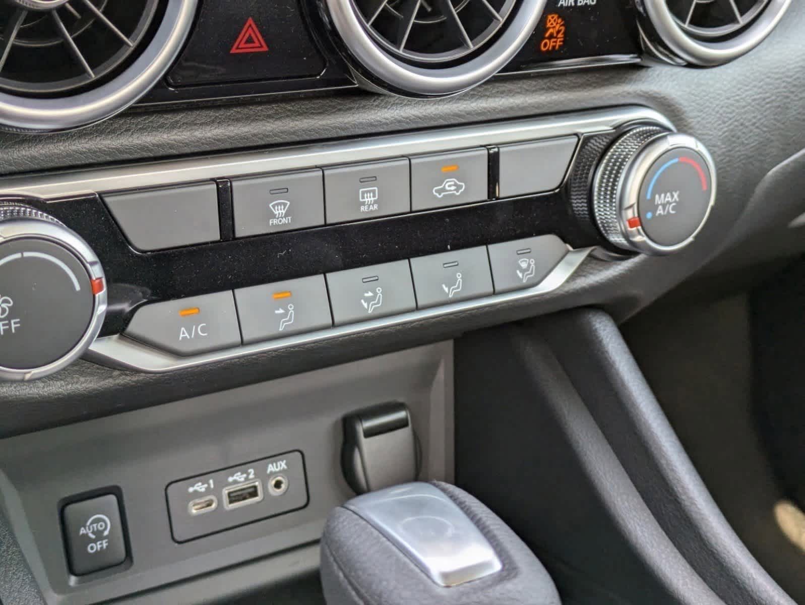 Thumbnail: 2025 Nissan Sentra - 18