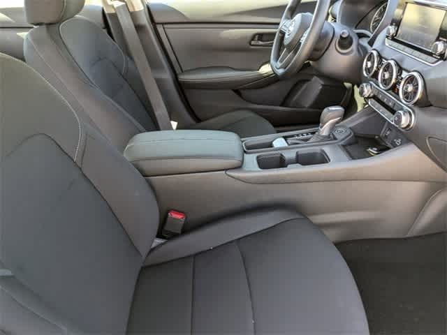 Thumbnail: 2025 Nissan Sentra - 12