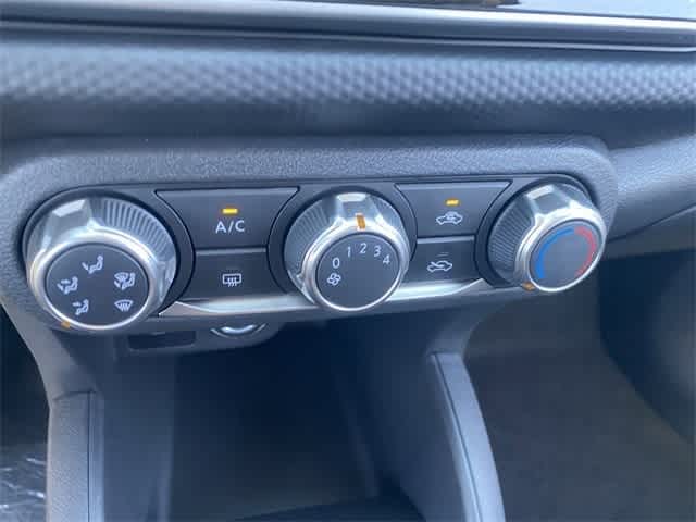 Thumbnail: 2025 Nissan Kicks - 22