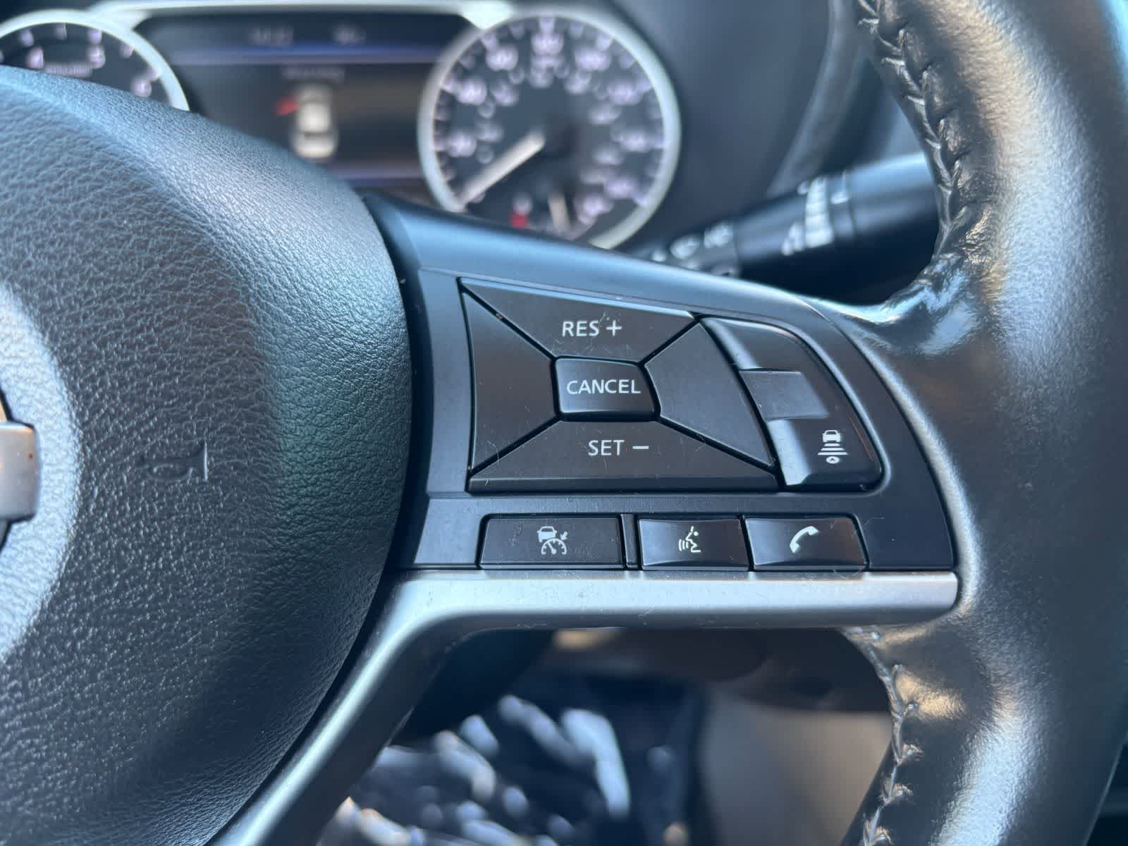 Thumbnail: 2023 Nissan Sentra - 23