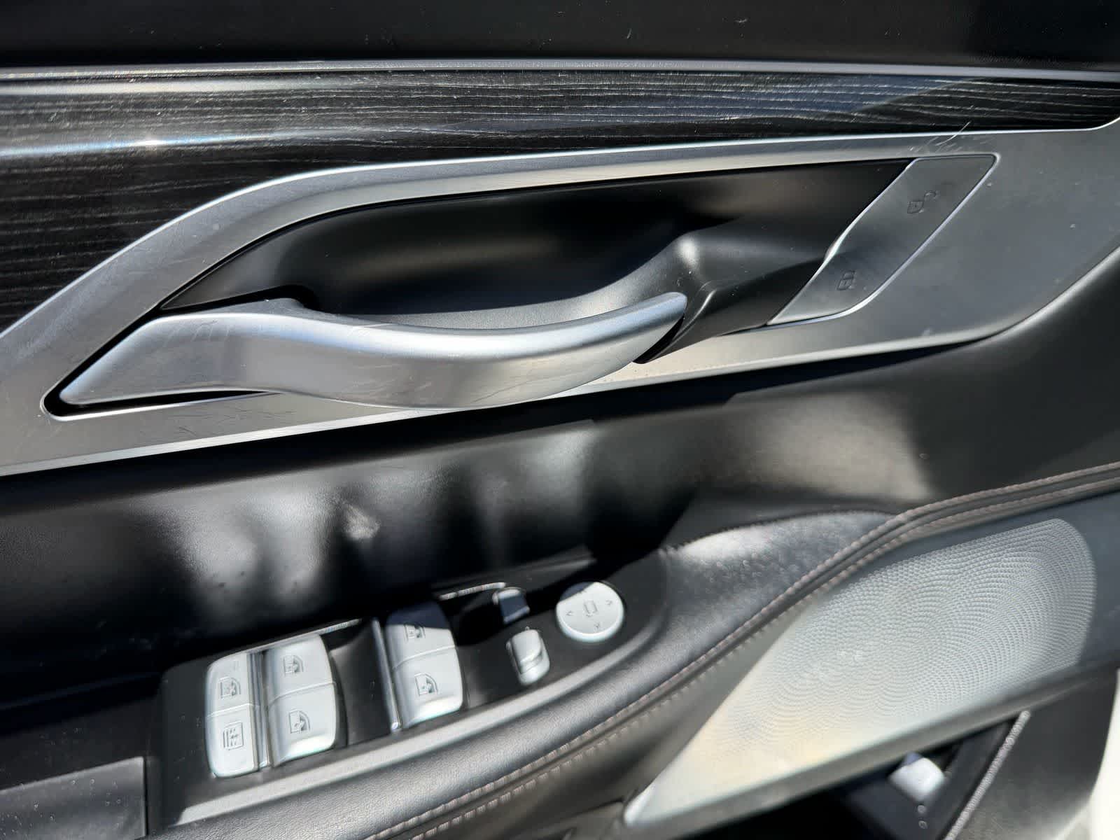 Thumbnail: 2019 BMW 7 Series - 26