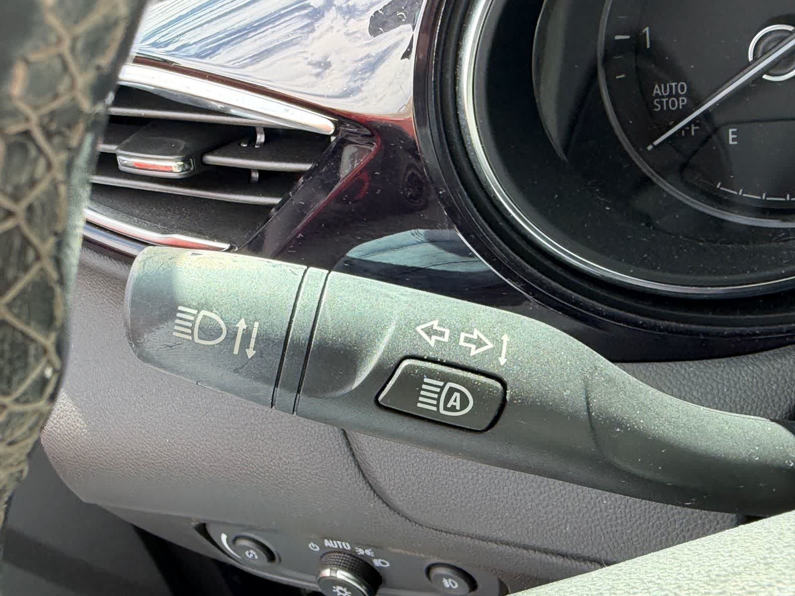 Thumbnail: 2022 Buick Encore GX - 15