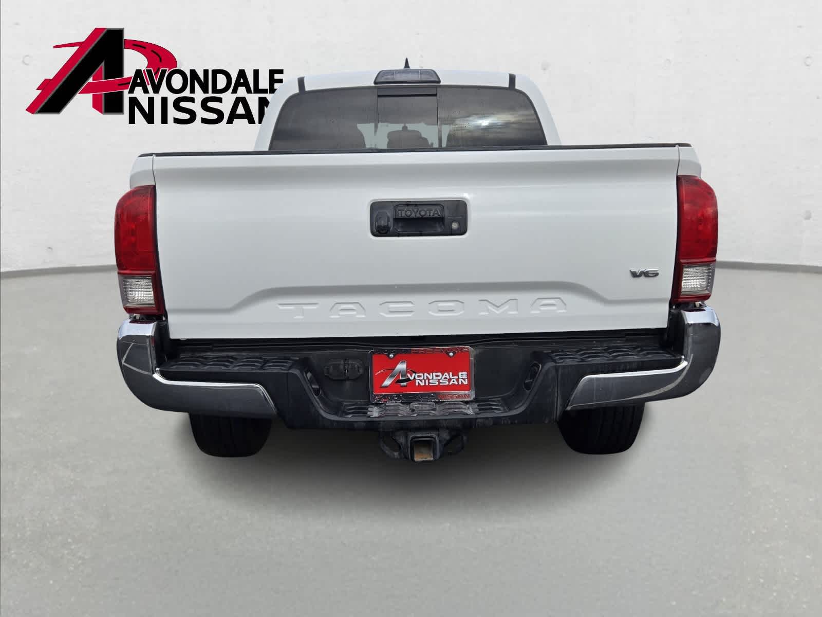 Thumbnail: 2017 Toyota Tacoma - 5