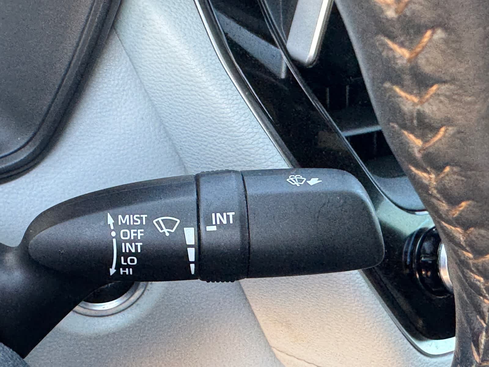 Thumbnail: 2021 Toyota Corolla - 31