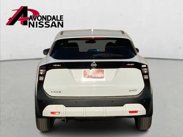 Thumbnail: 2025 Nissan Kicks - 5