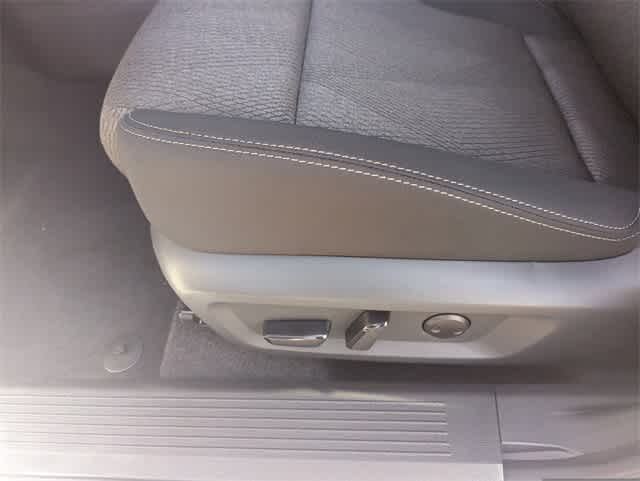 Thumbnail: 2026 Nissan Rogue - 18