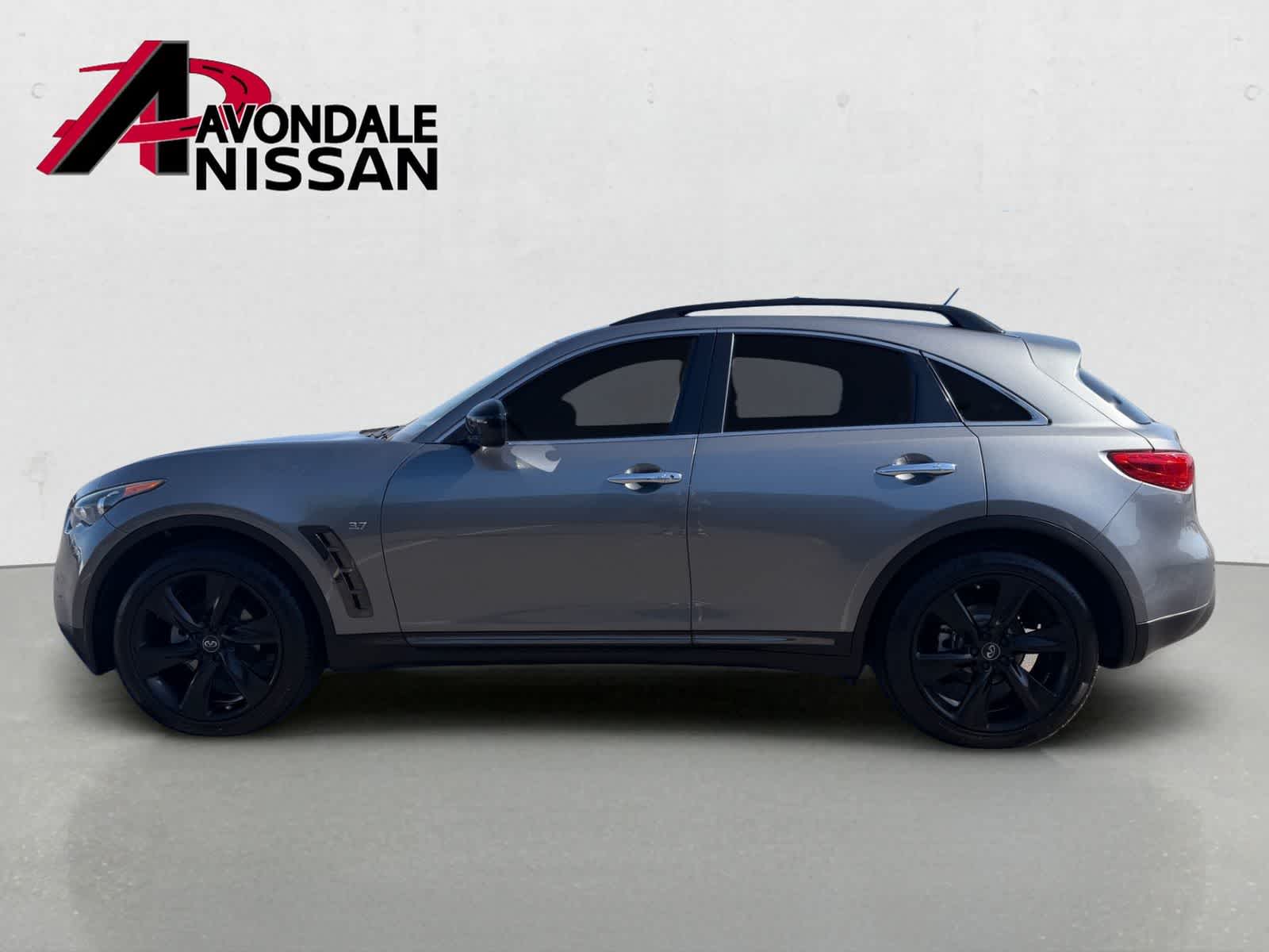 Thumbnail: 2016 INFINITI QX70 - 3