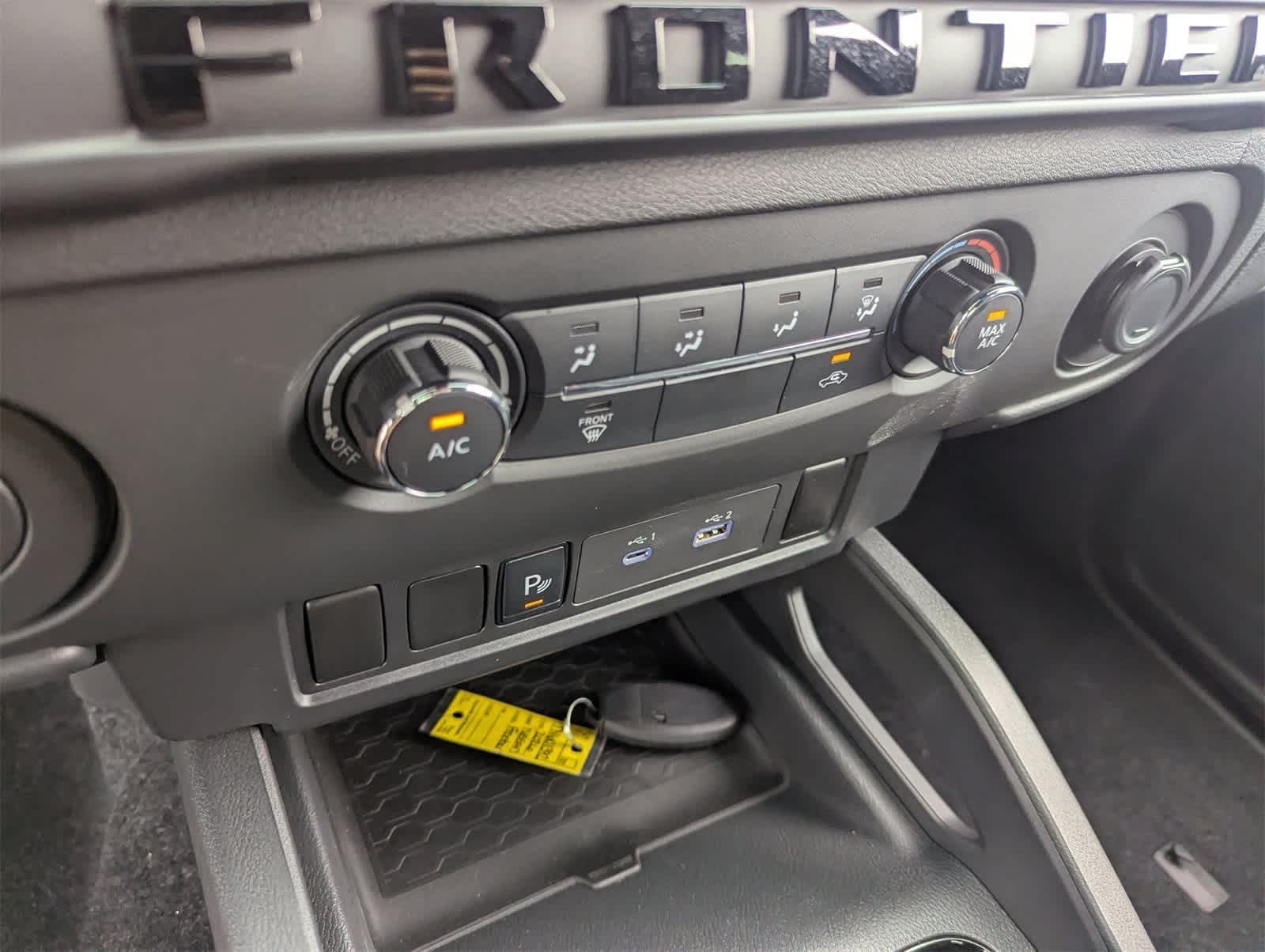 Thumbnail: 2026 Nissan Frontier - 22