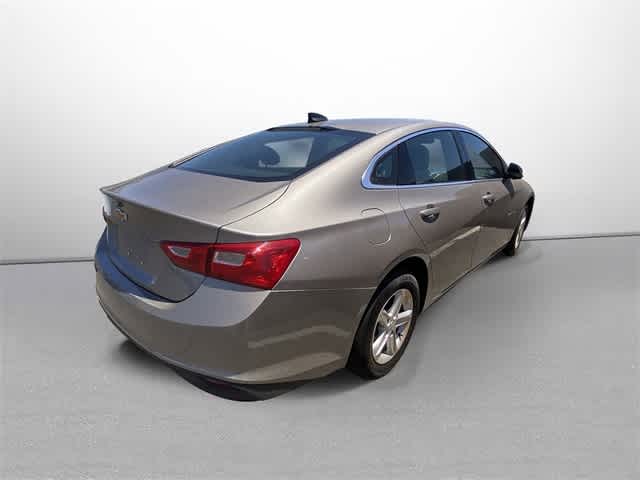 Thumbnail: 2023 Chevrolet Malibu - 4