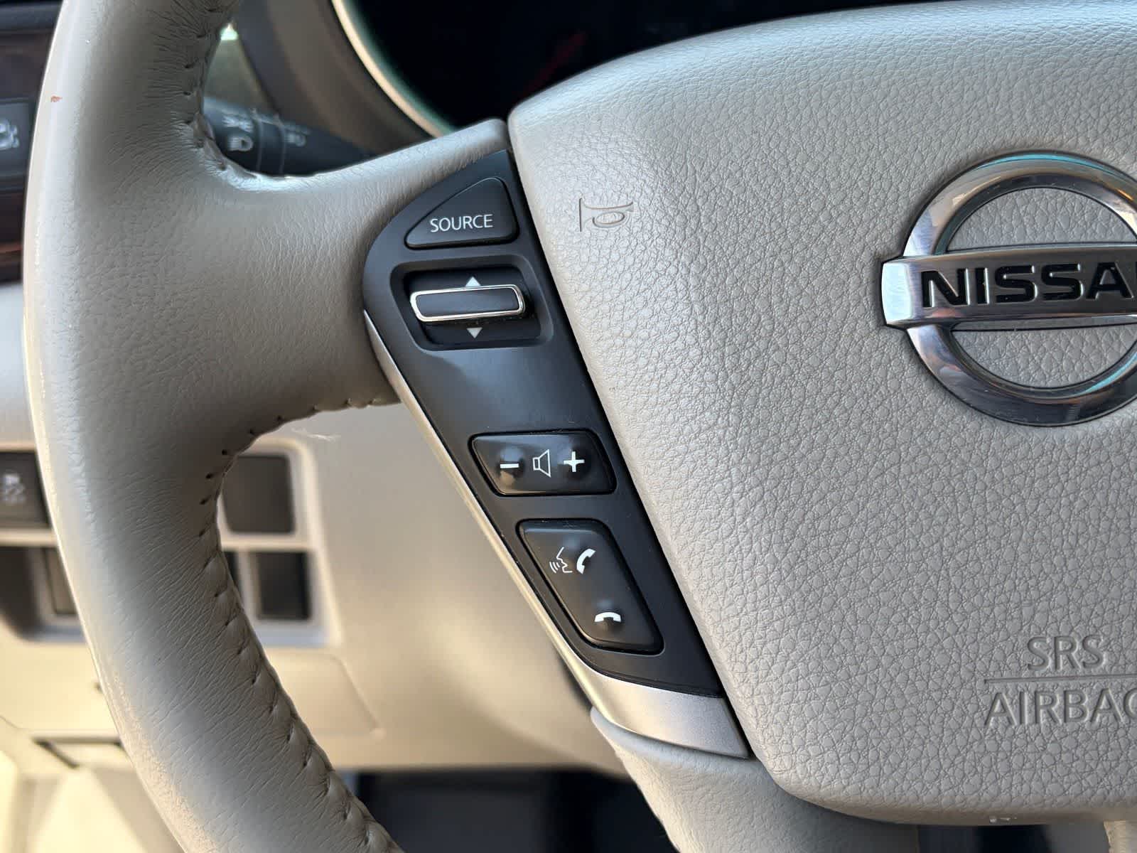 Thumbnail: 2016 Nissan Quest - 12