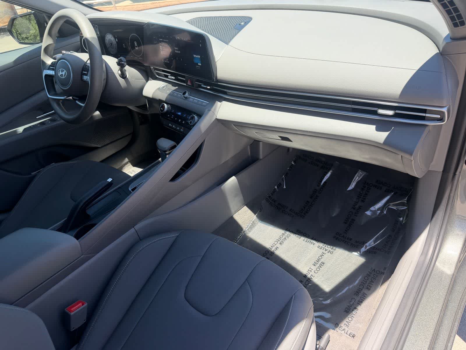 Thumbnail: 2024 Hyundai Elantra - 11
