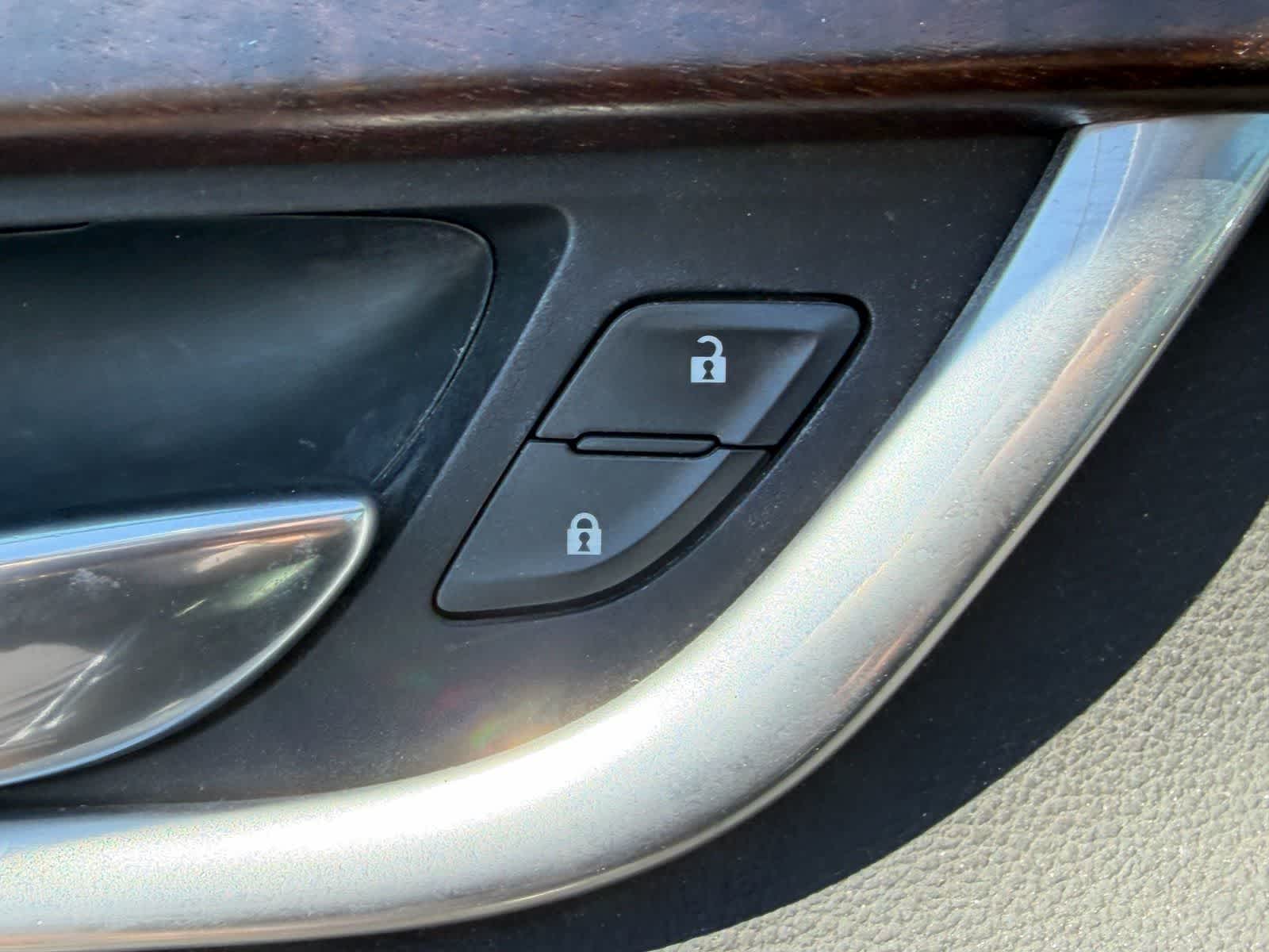 Thumbnail: 2019 Cadillac XTS - 9