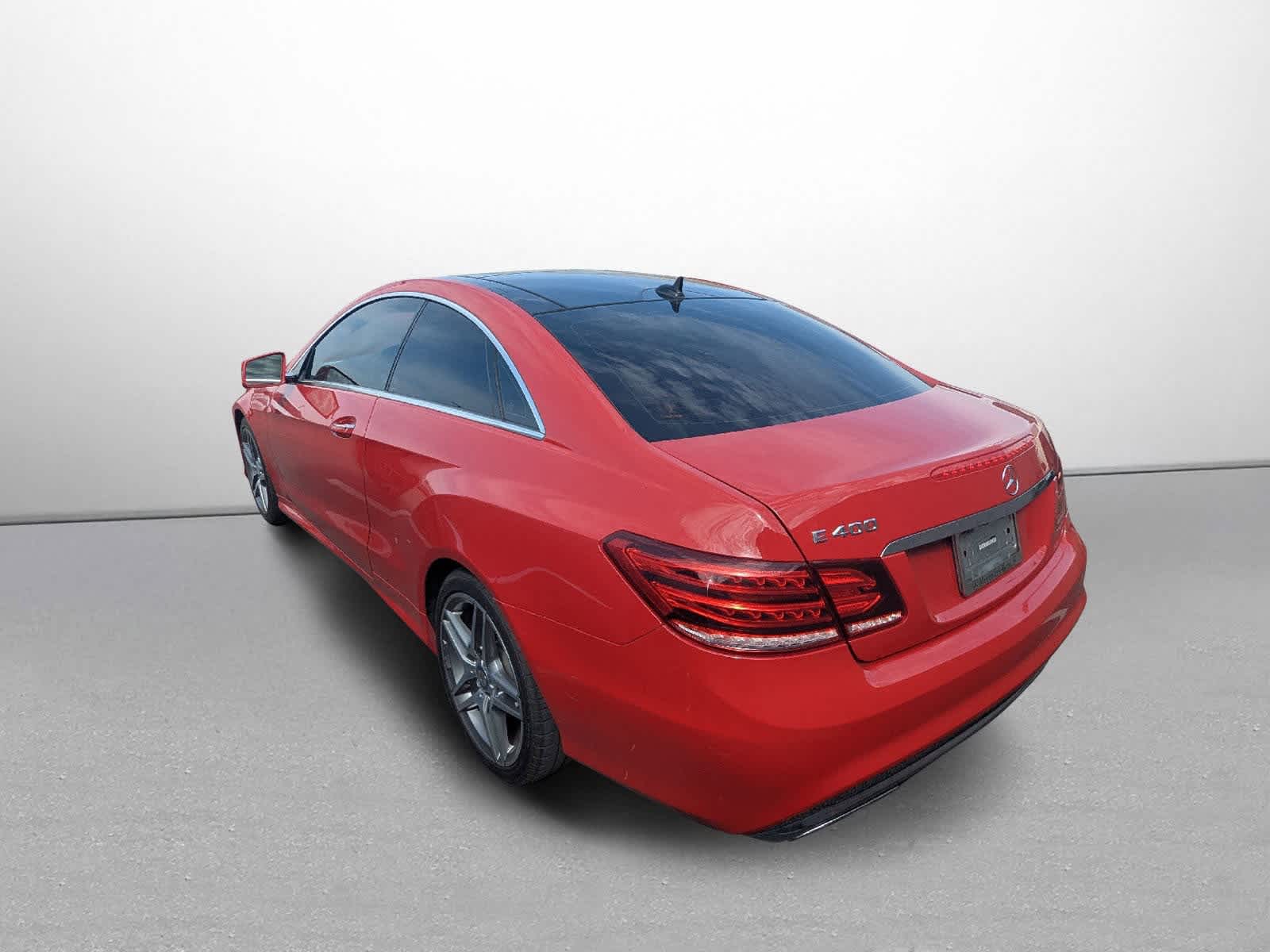 Thumbnail: 2016 Mercedes-Benz E-Class - 2