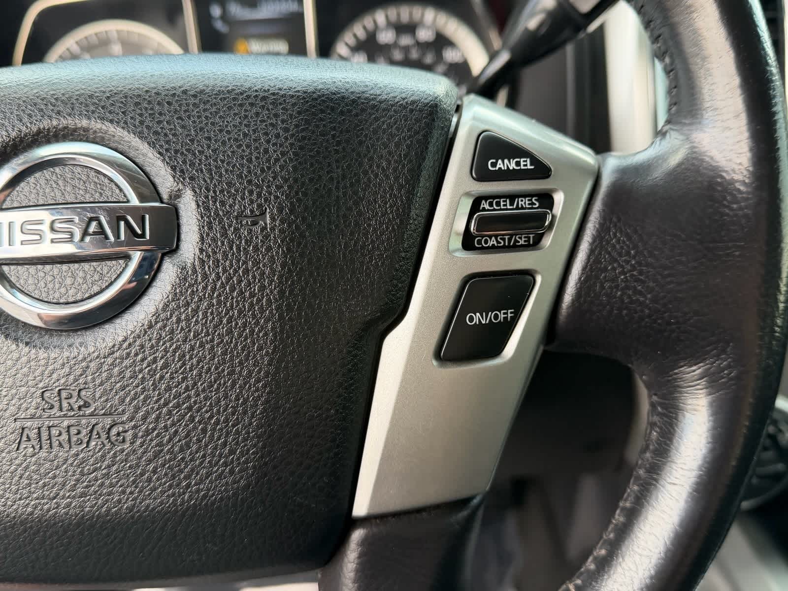 Thumbnail: 2018 Nissan Titan - 32