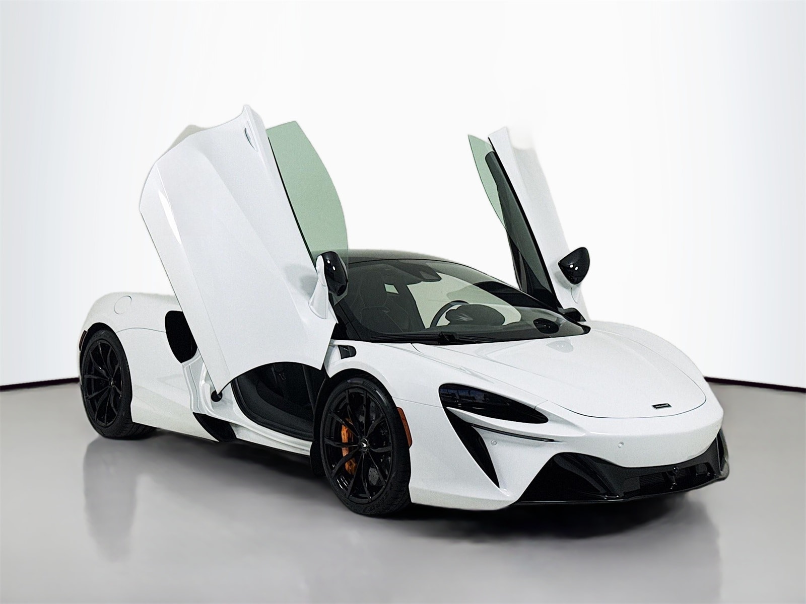 2024 McLaren Artura Performance's photo
