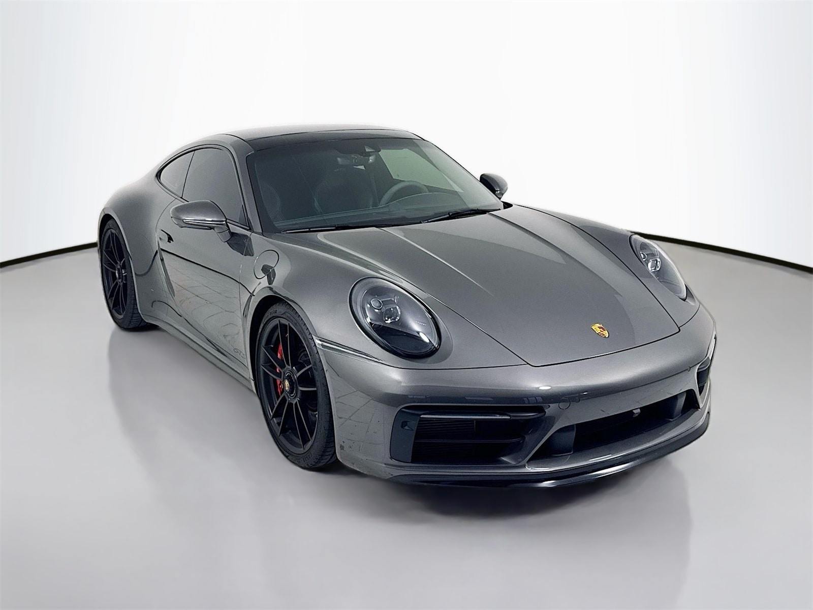 2022 Porsche 911 GTS's photo