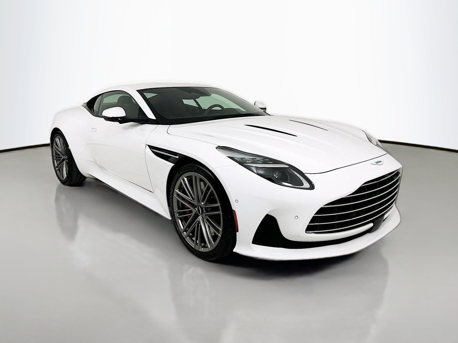 2024 Aston Martin DB12