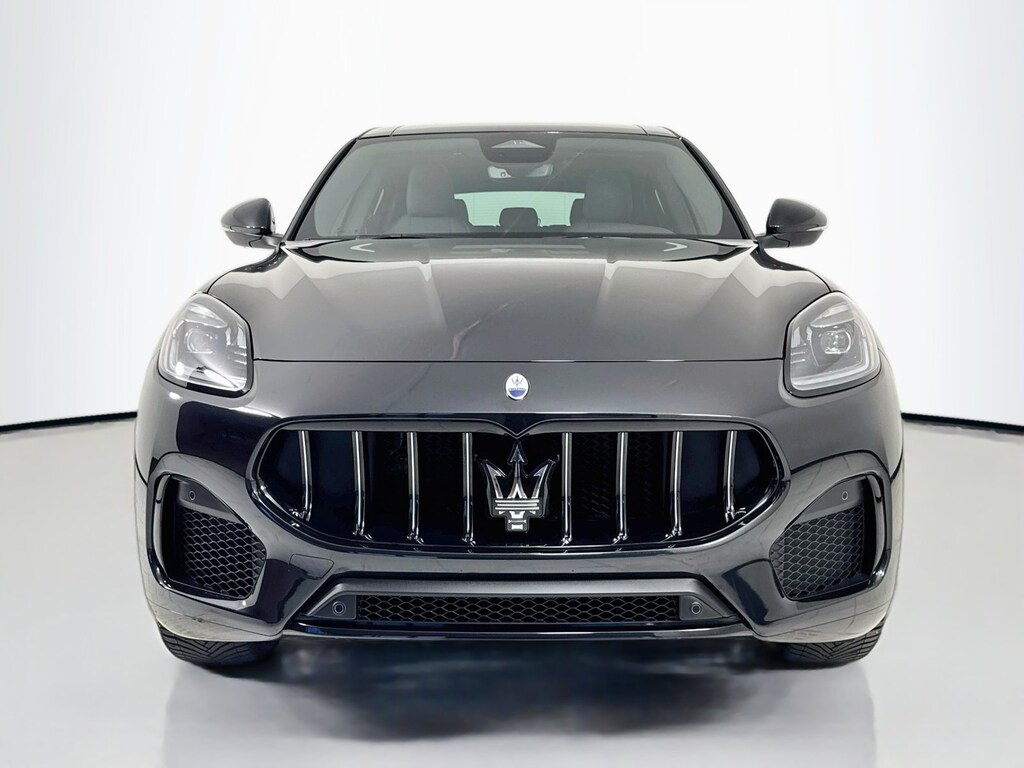 Certified 2025 Maserati Grecale SUV