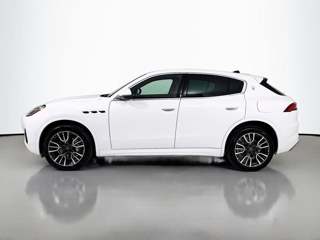 Used 2025 Maserati Grecale SUV