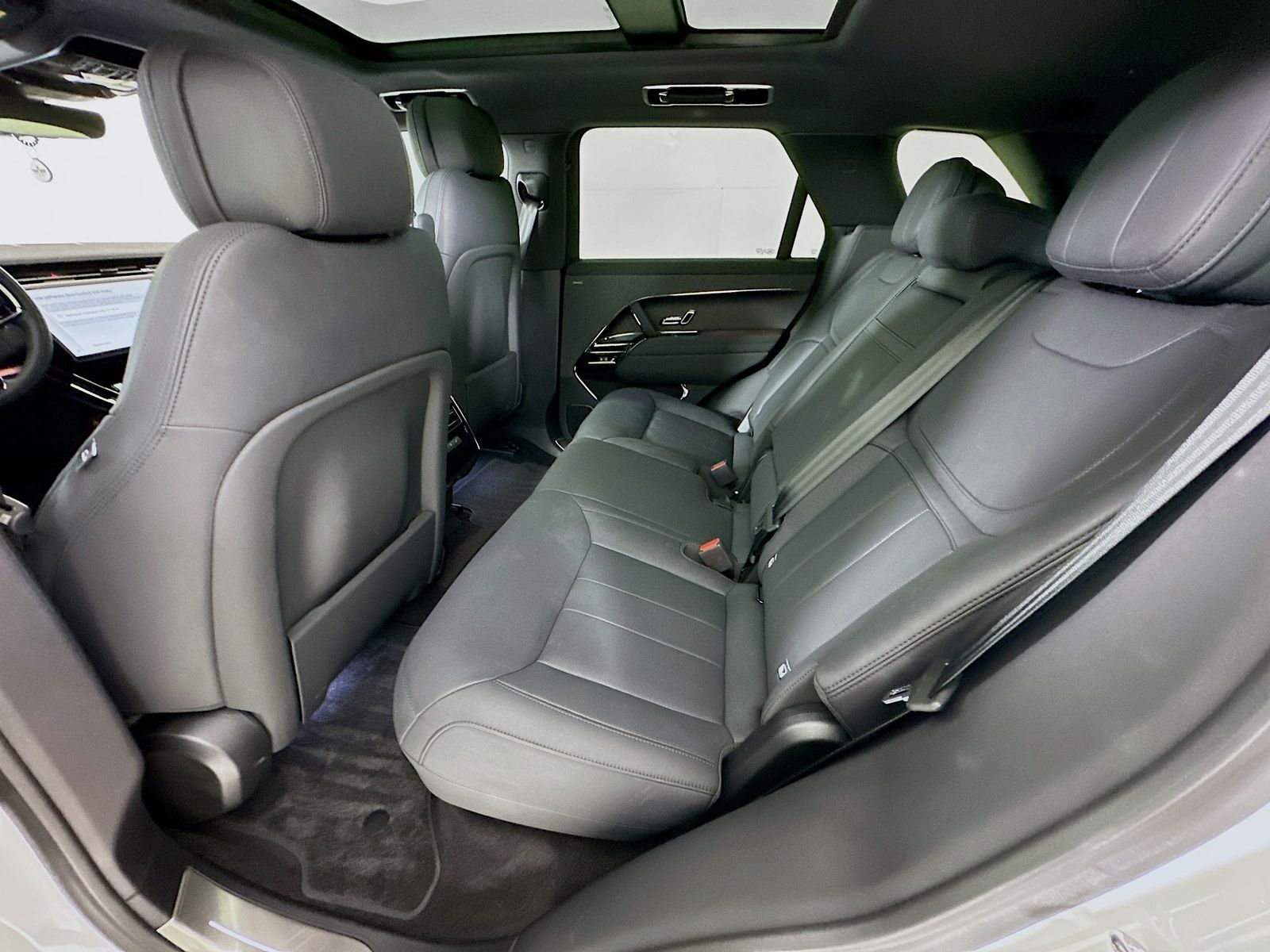 2025 Land Rover Range Rover Sport Dynamic SE - Photo 25