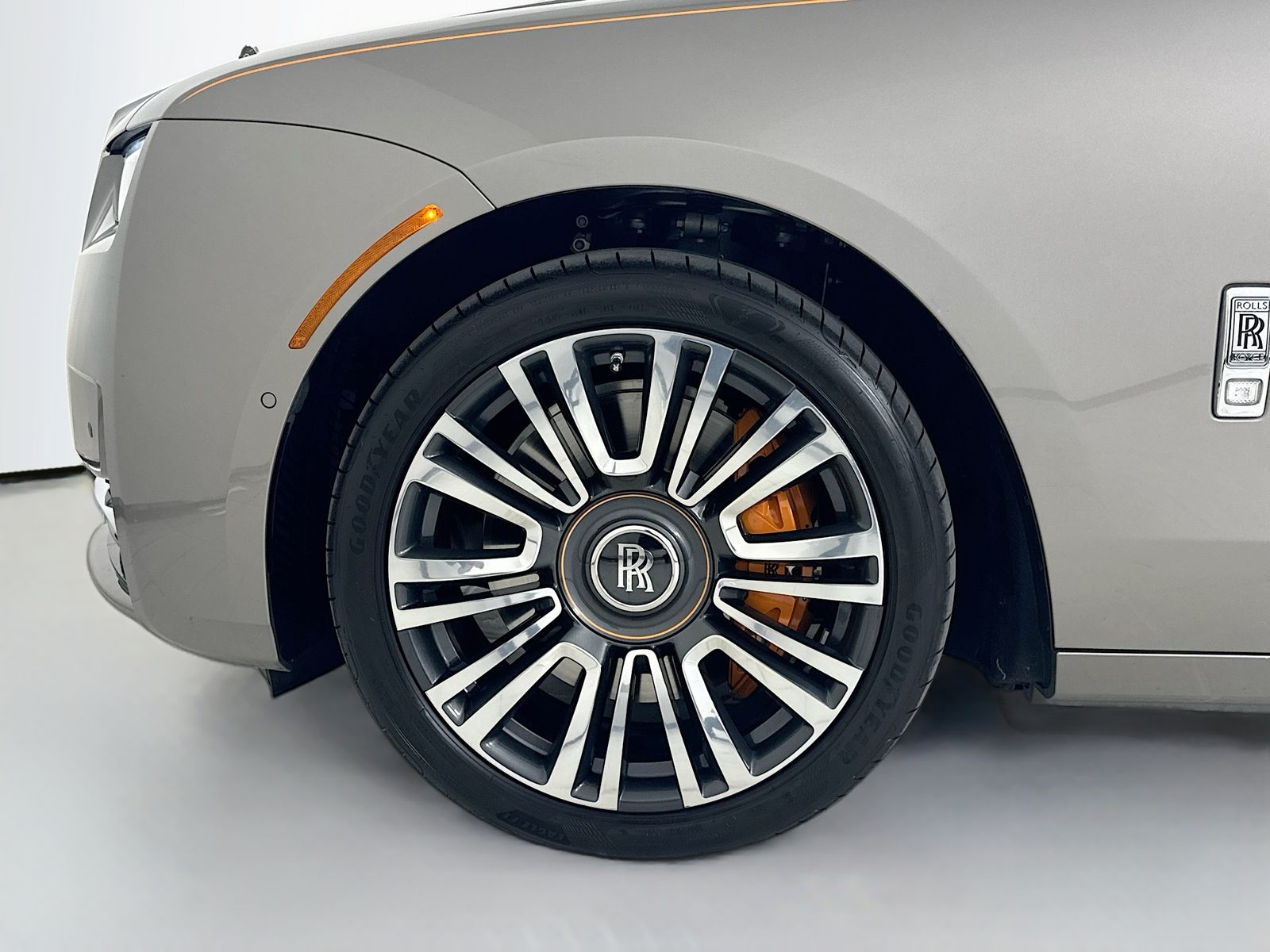 2025 Rolls-Royce Ghost Base - Photo 9