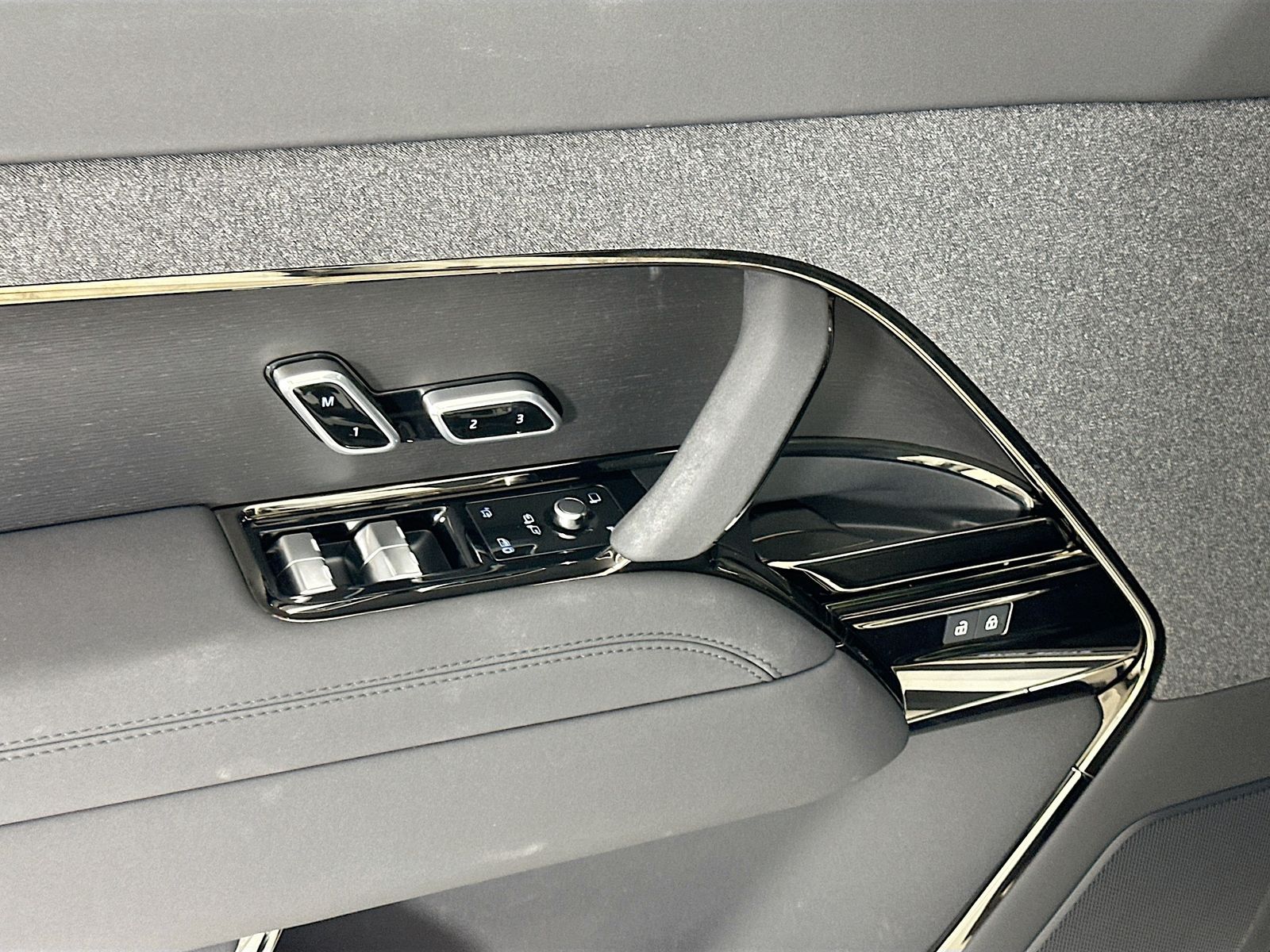 2025 Land Rover Range Rover Sport Dynamic SE - Photo 18