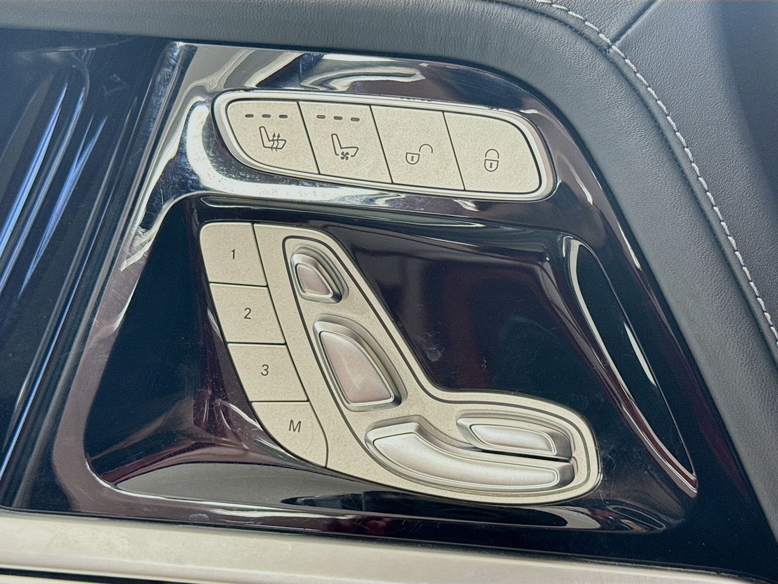 2022 Mercedes-Benz G-Class AMG G63 - Photo 19