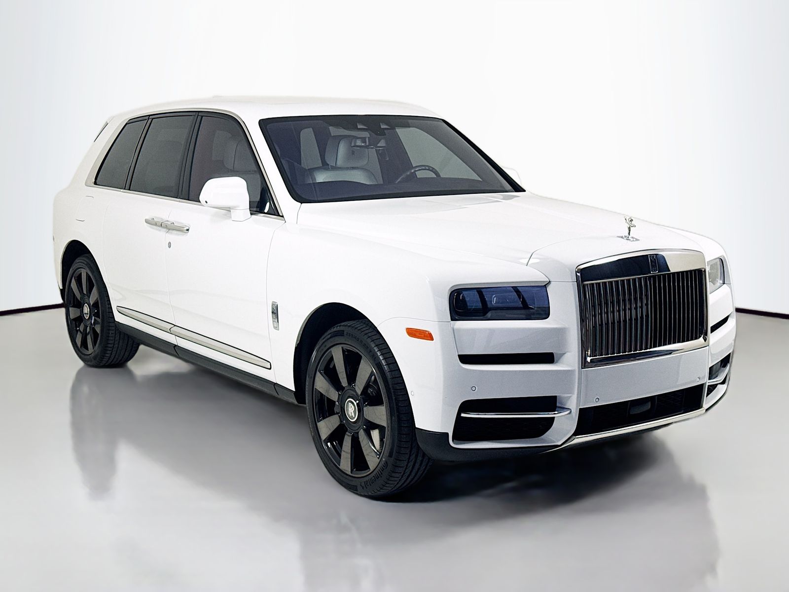 2021 Rolls-Royce Cullinan -'s photo