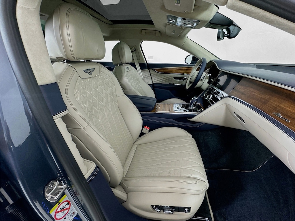 Used 2024 Bentley Flying Spur Hybrid Sedan