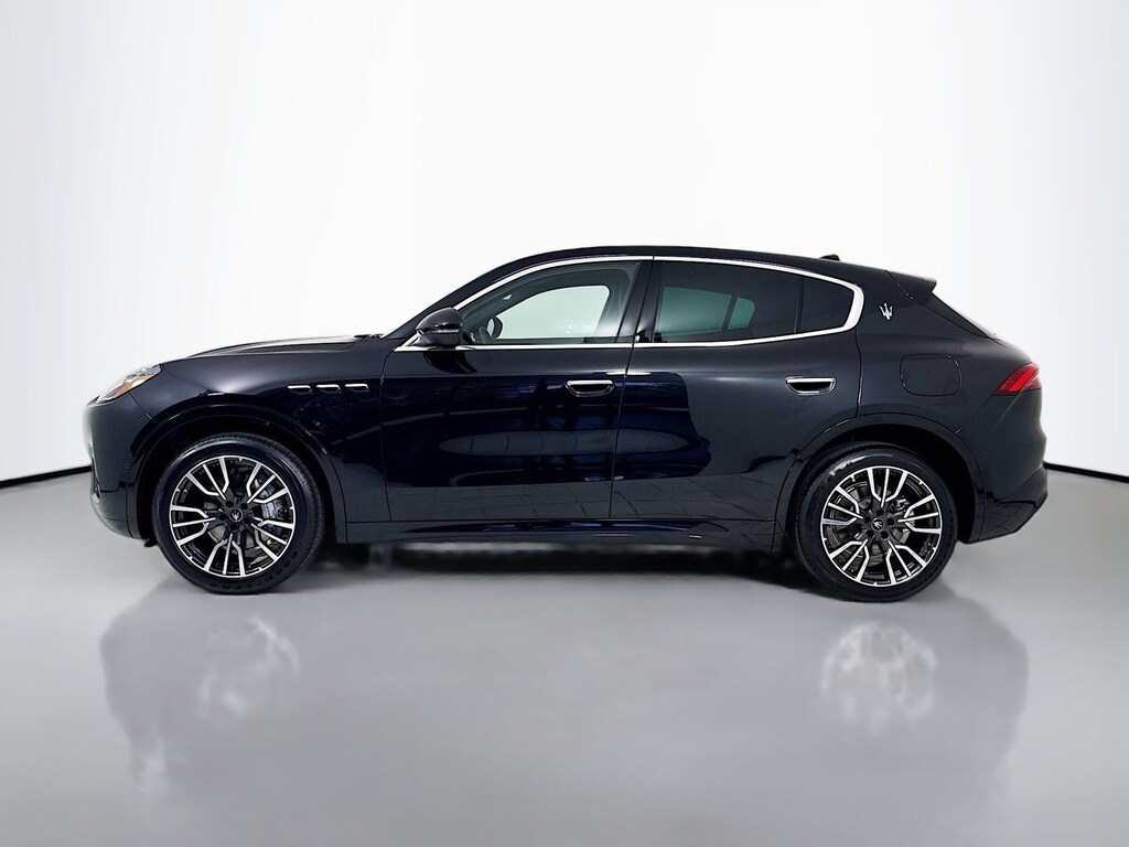 Used 2025 Maserati Grecale SUV