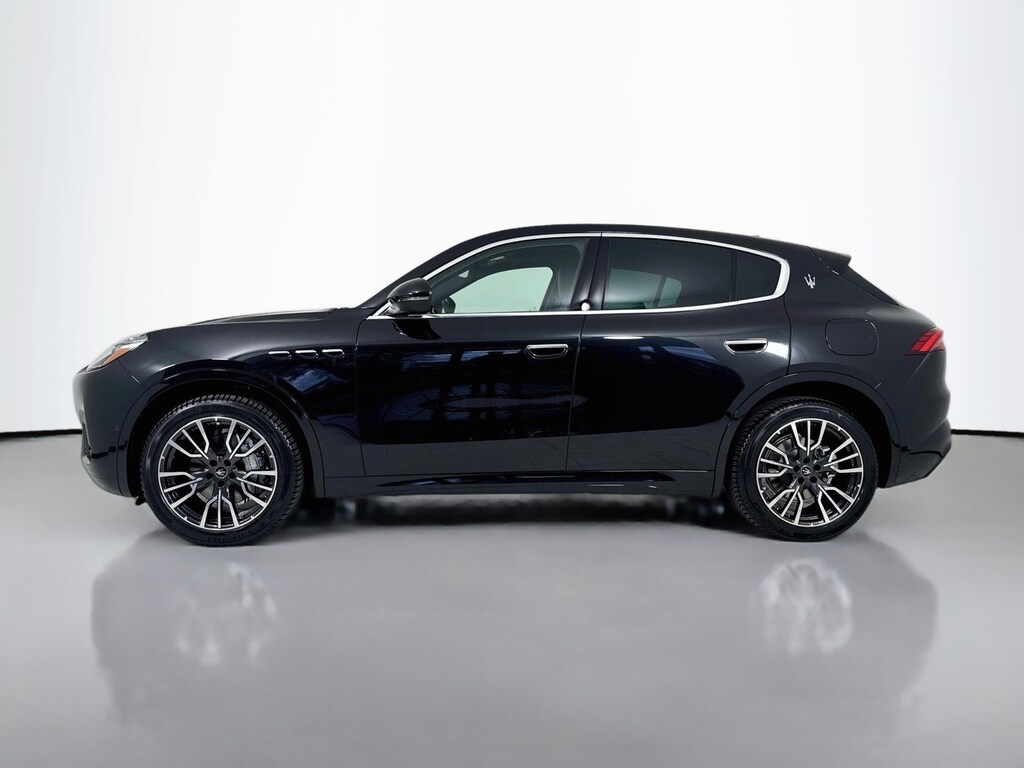 Certified 2025 Maserati Grecale SUV