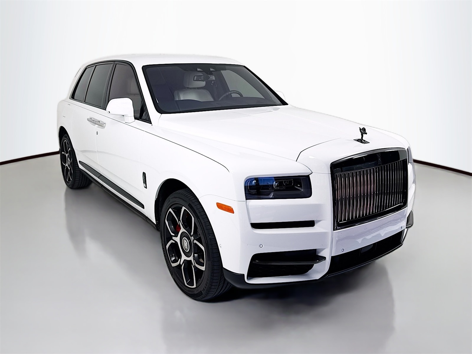 2023 Rolls-Royce Cullinan Black Badge's photo