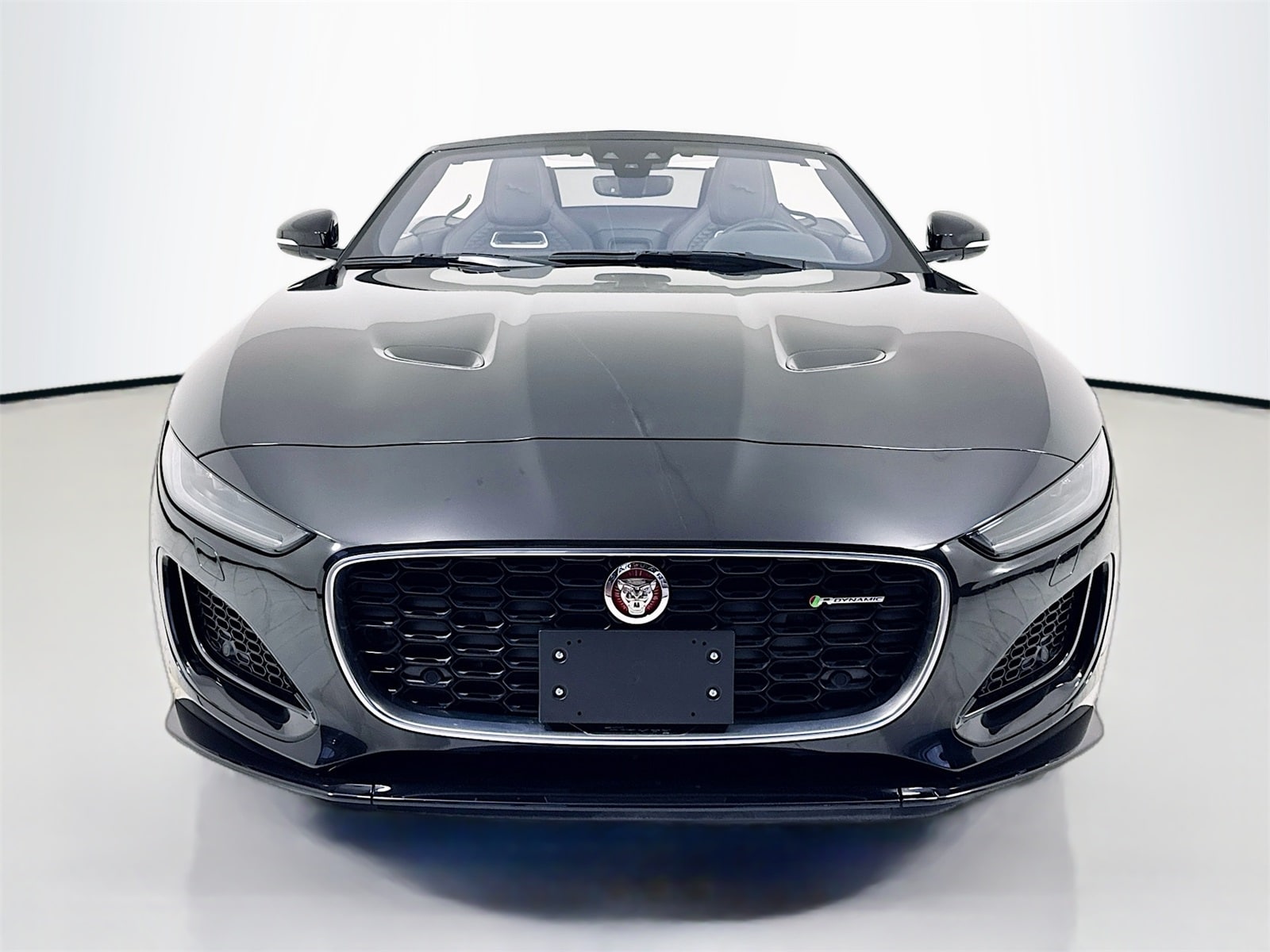 Used 2023 Jaguar F-TYPE R-Dynamic with VIN SAJD85EE4PCK83251 for sale in Grapevine, TX