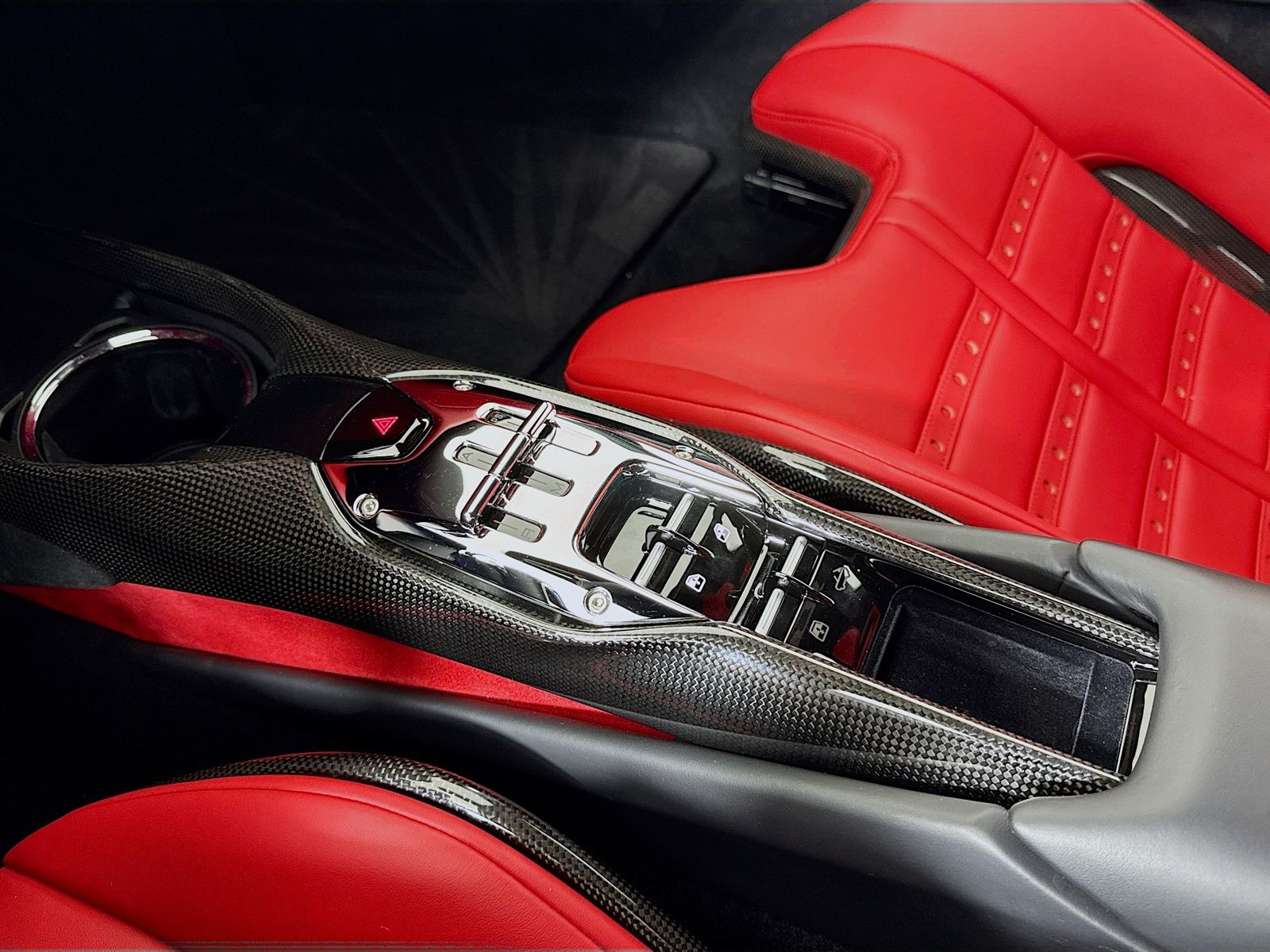 2024 Ferrari 296 Base - Photo 14