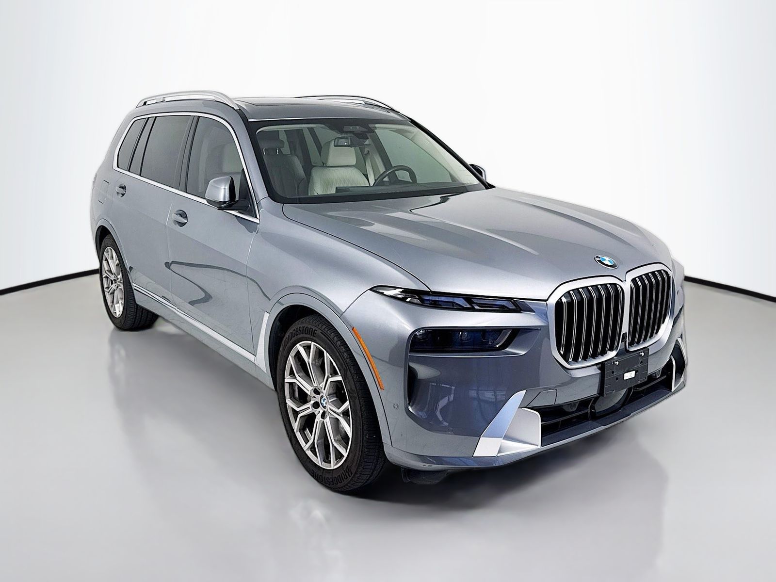 2024 BMW X7 xDrive40i's photo