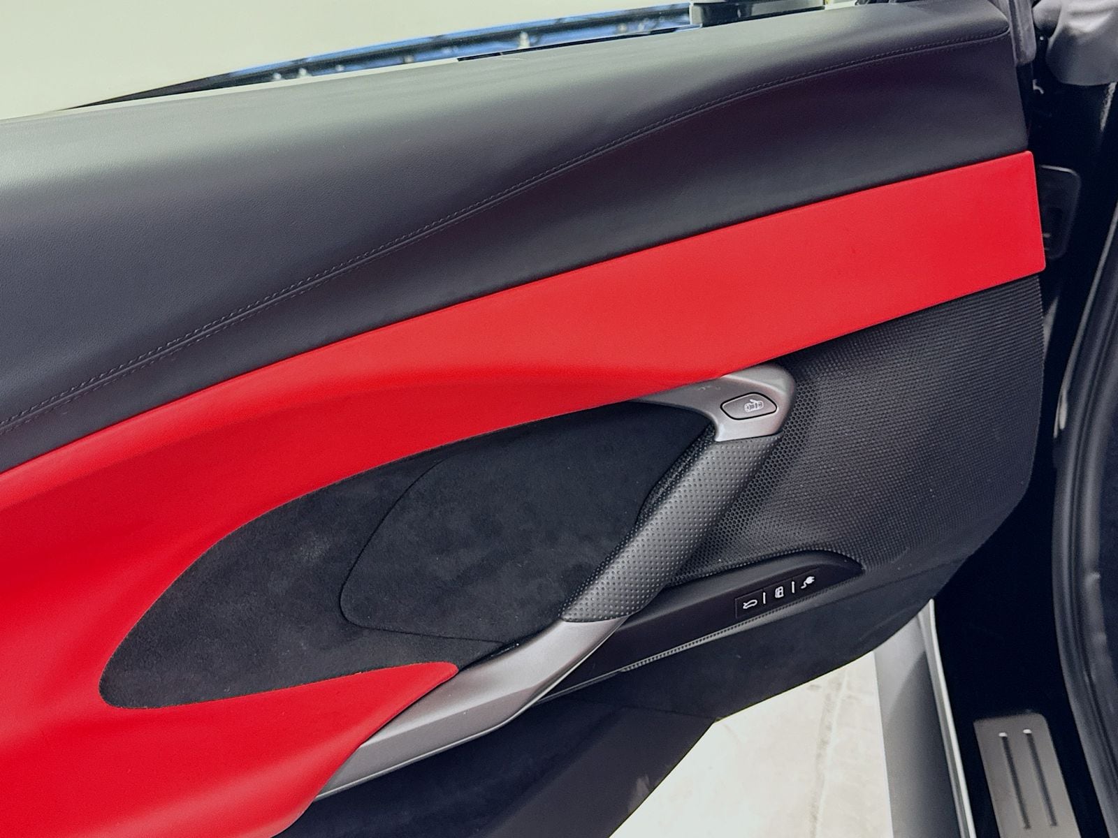 2024 Ferrari 296 Base - Photo 15